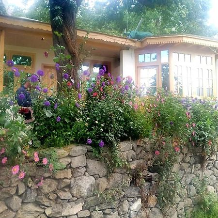 Mountain Refuge Guest House Karimabad  Exterior photo